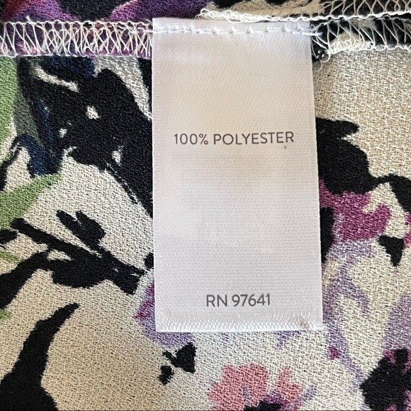 𝅺J. Jill Women’s Floral Print Button Up Shirt Blouse Size XL Lightweight - Picture 9 of 9